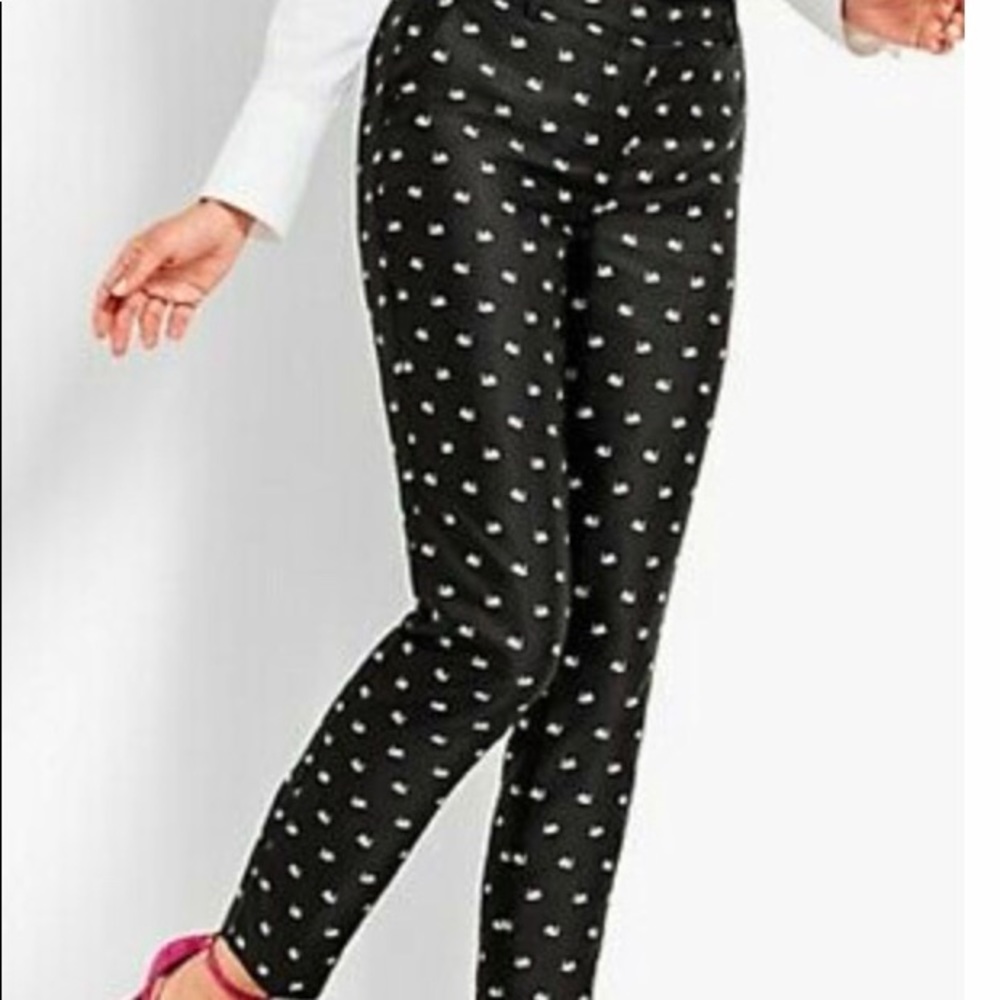 Rare find swan print pants